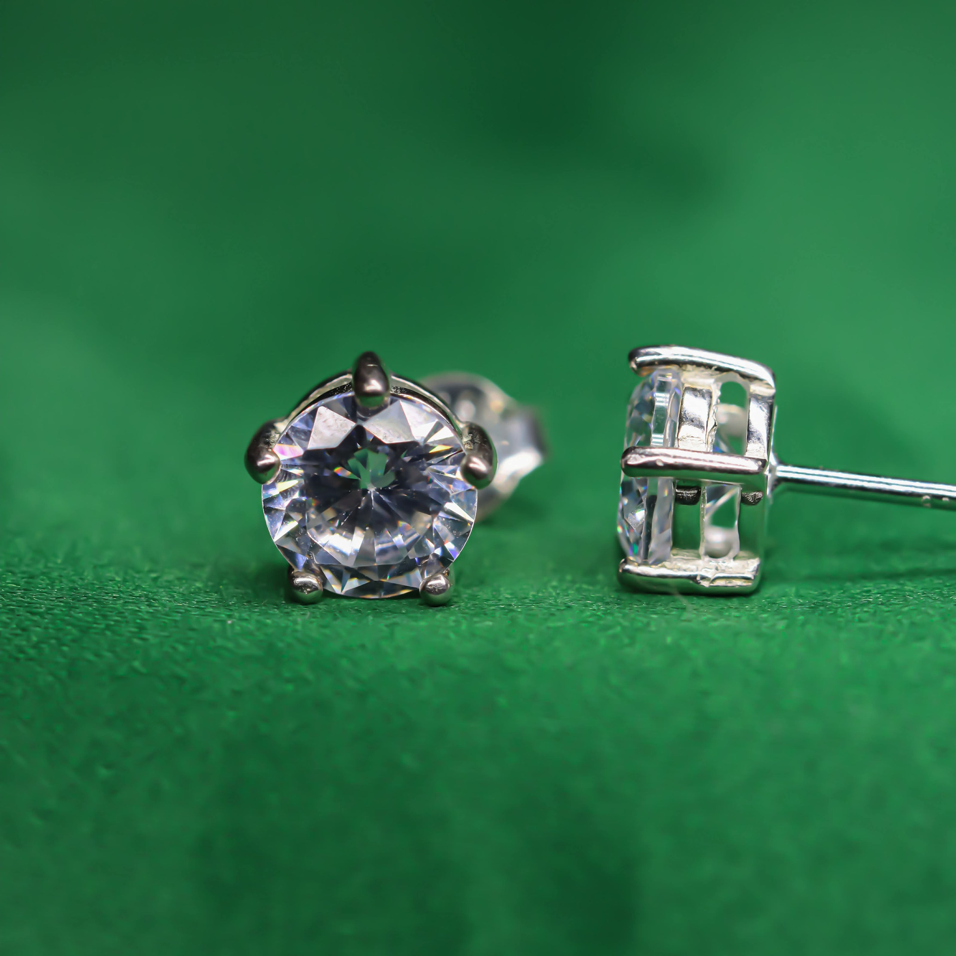 ICED BLING  5 Edges Stud Collection
