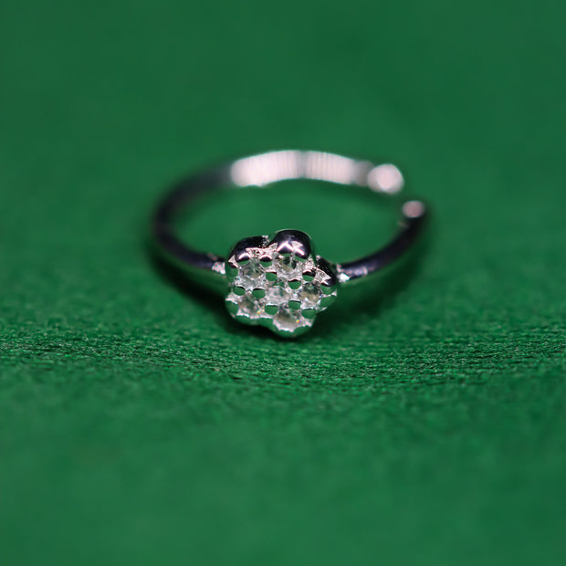 Iced Bling " Daisy " Nosering
